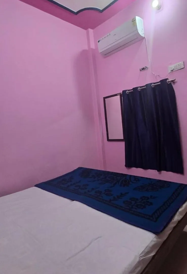 Shiva River View Guest House Варанаси Отель